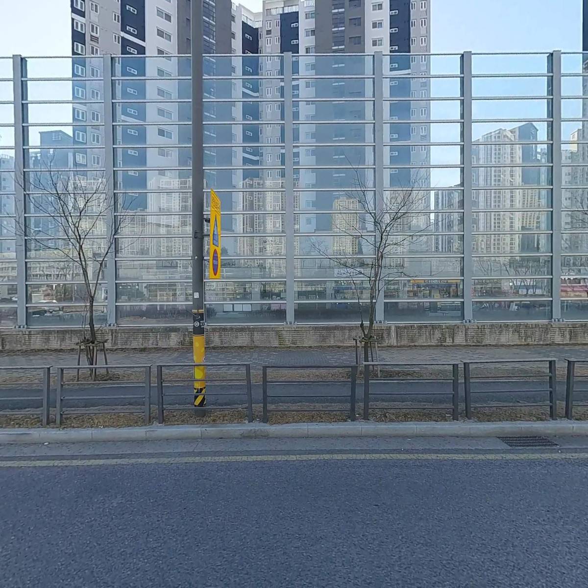 잉글리시 브레인 스튜디오 배곧이지더원2차